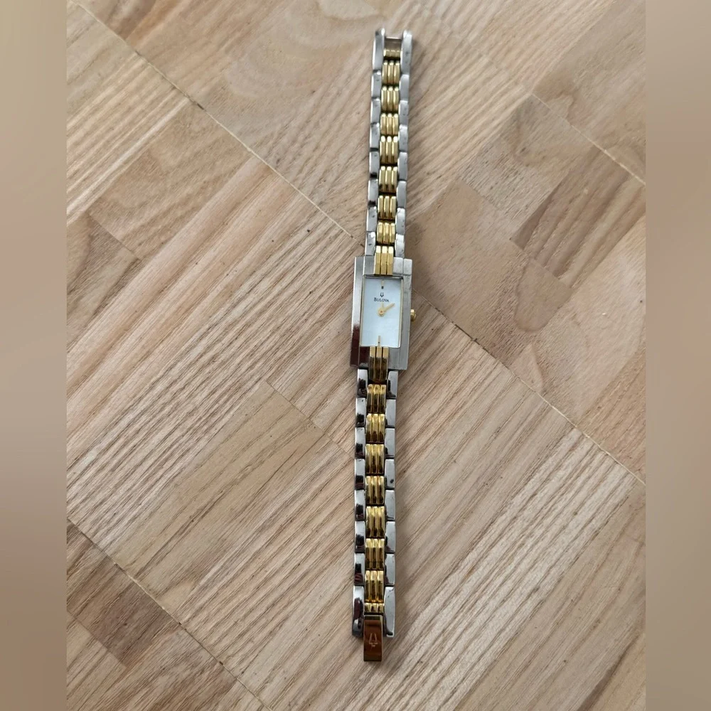 Bulova Luxury Ladies Watch Pearl Dial Two-Tone Stainless Bracelet New Battery